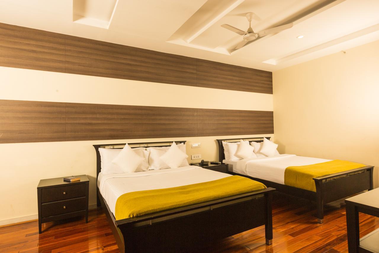 Siesta Star T. Nagar Hotell Chennai Eksteriør bilde