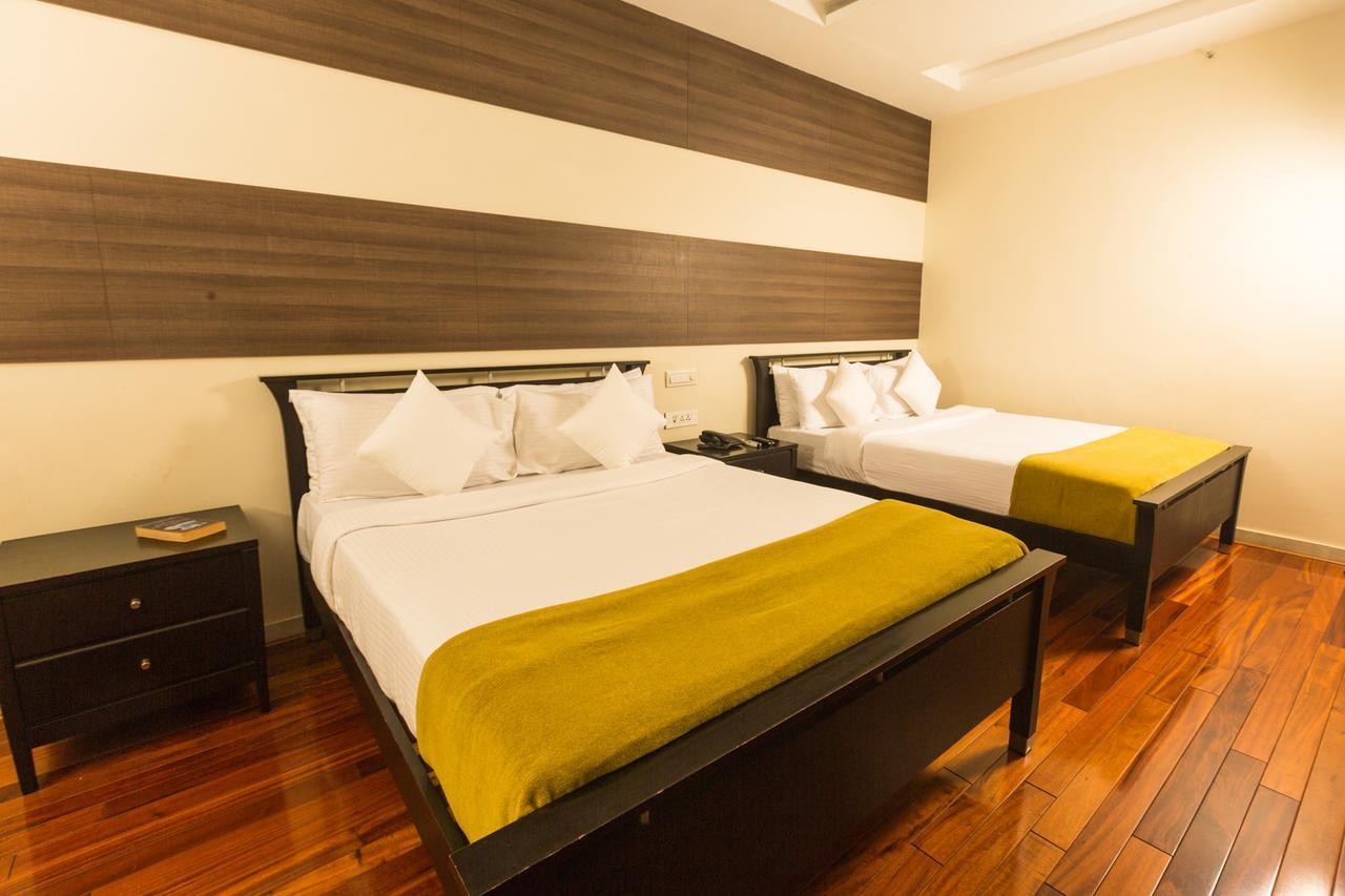 Siesta Star T. Nagar Hotell Chennai Eksteriør bilde